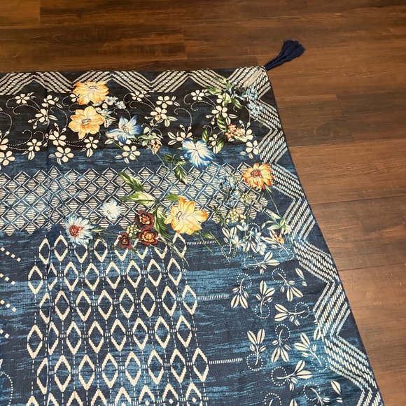 Johnny Was Navy Floral Tassel Square Scarf Boho Luxe 42x42 - Picture 9 of 11